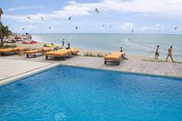 Beach and pool of the Hotel OCEAN POINT CONDOMINIUMS - Cabarete - Dominican Republic